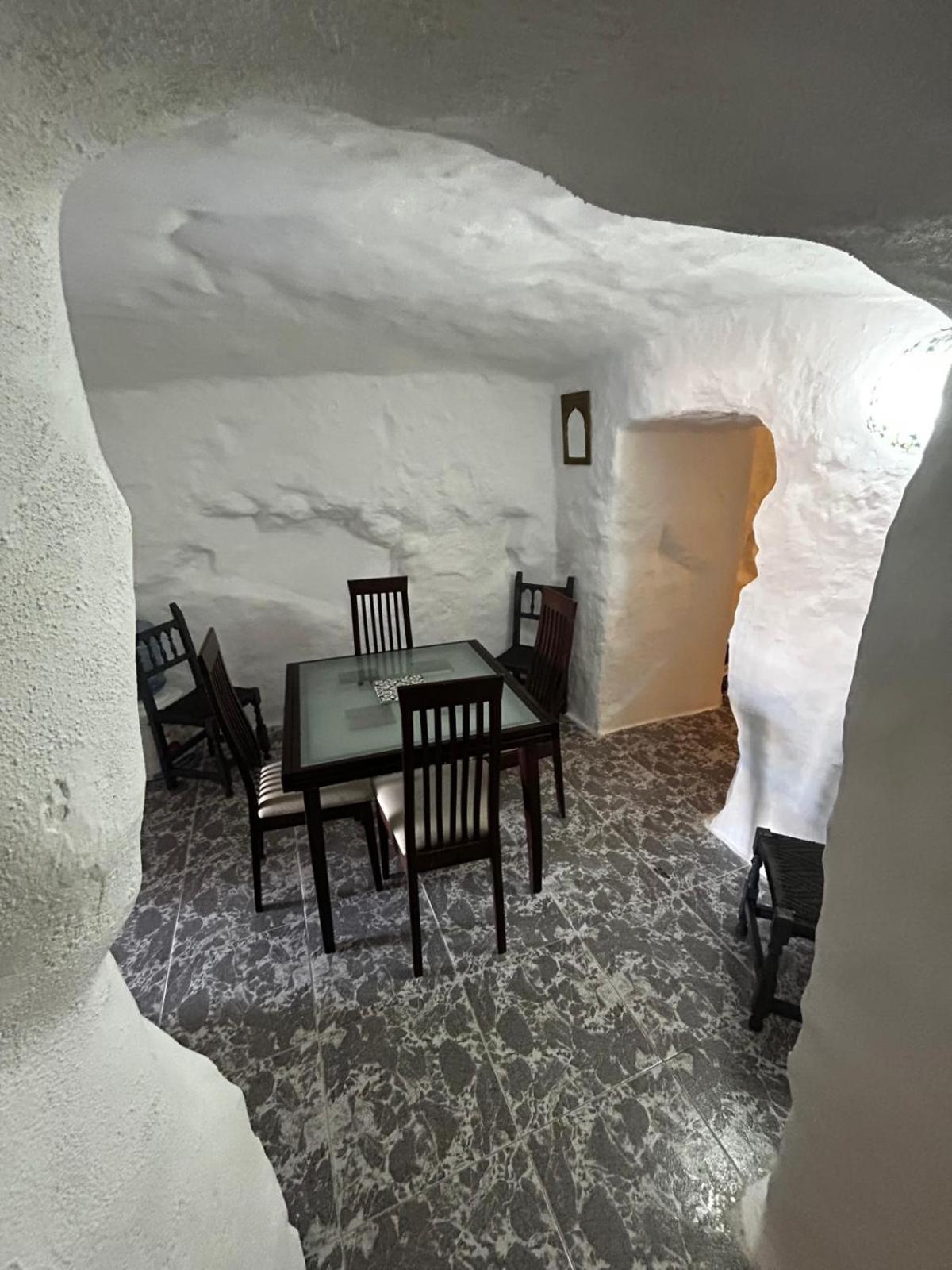 The Crystal Cave Villa Zújar Exteriör bild