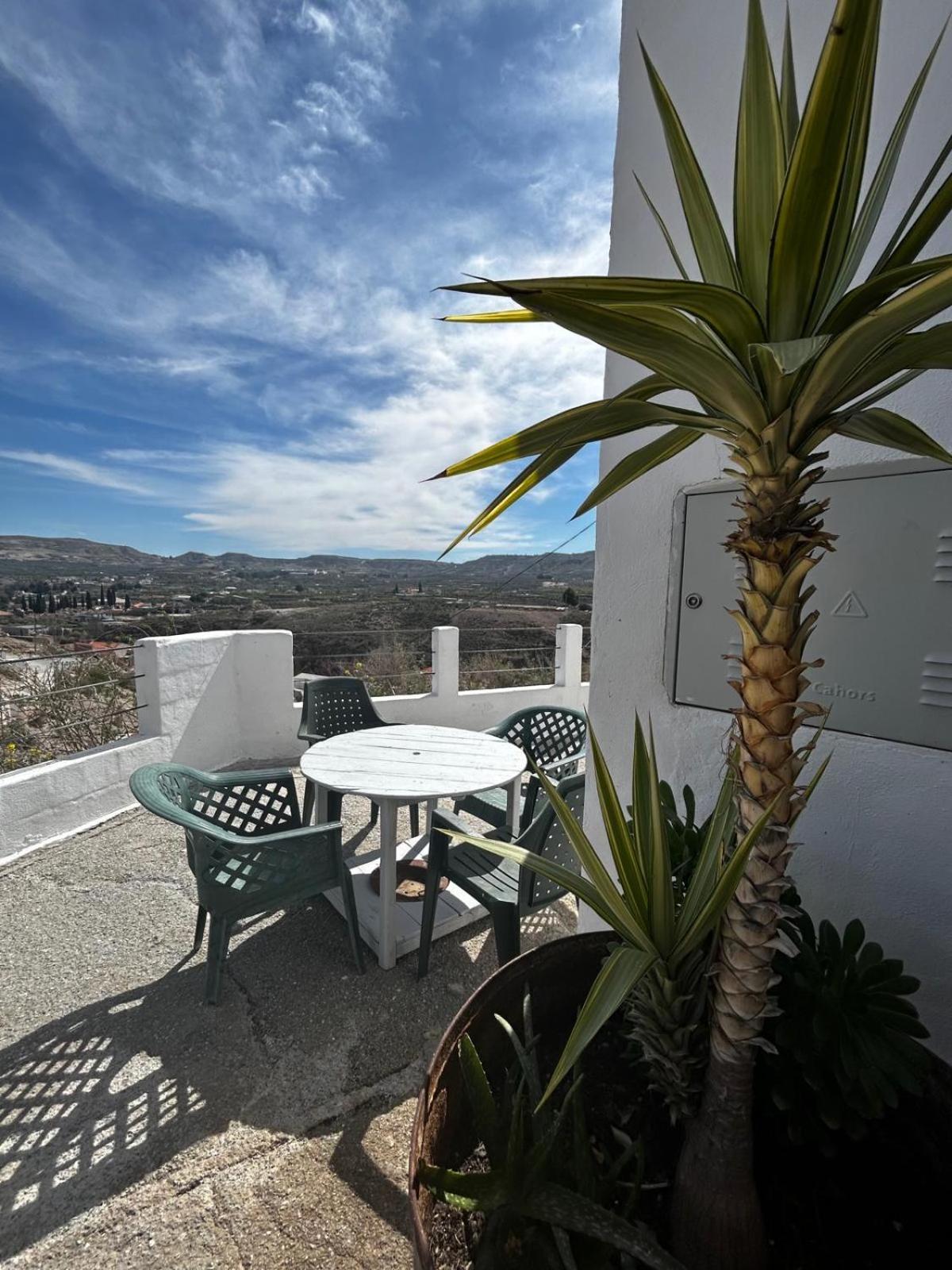 The Crystal Cave Villa Zújar Exteriör bild