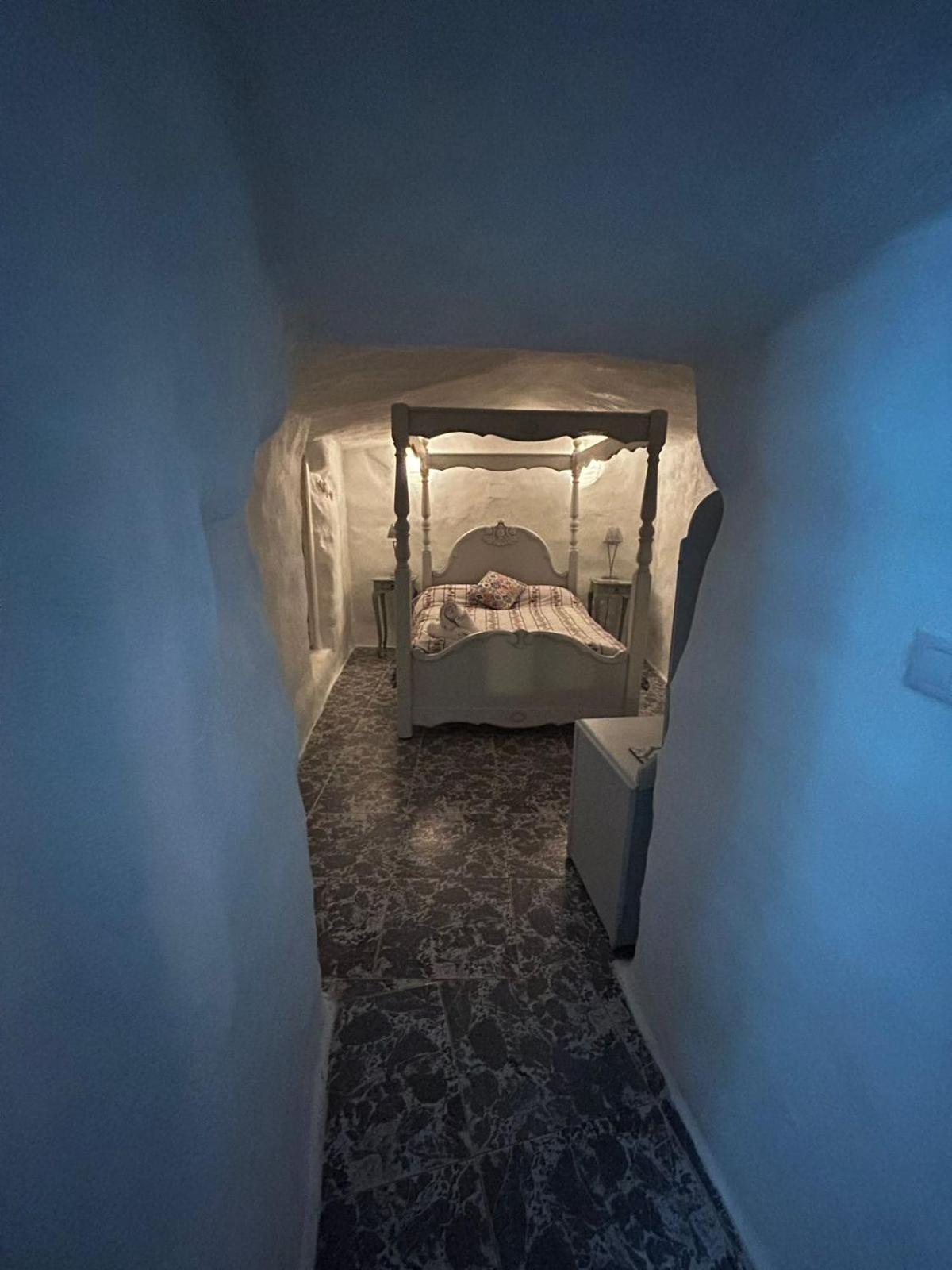 The Crystal Cave Villa Zújar Exteriör bild